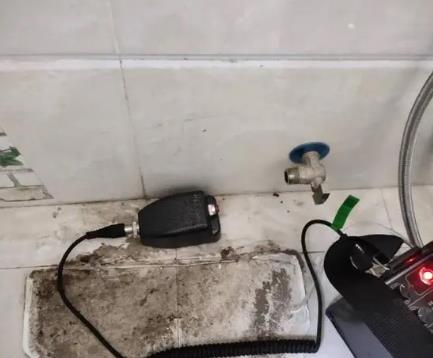 江干屋顶漏水维修公司分享下卫生间漏水的危害及解决方法